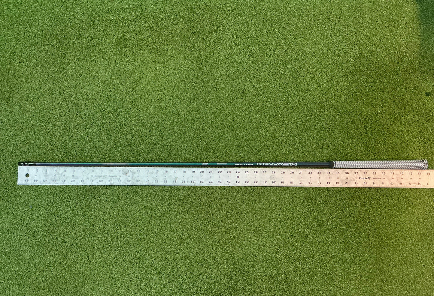 PREOWNED NEWTON MOTION 5 DOT TAYLORMADE DRIVER SHAFT
