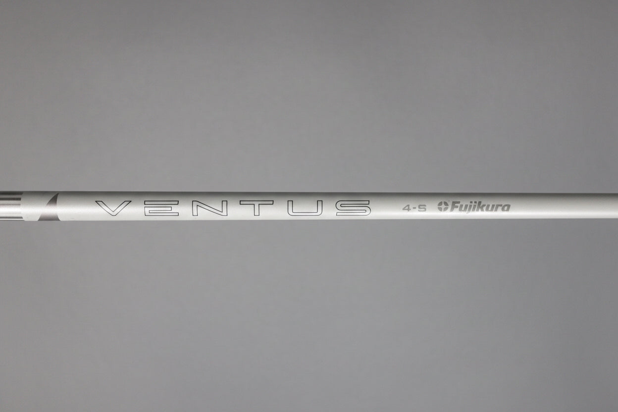 FUJIKURA VENTUS VELOCORE+ WHITE 4S RH TITLEIST DRIVER SHAFT 44 5/8"